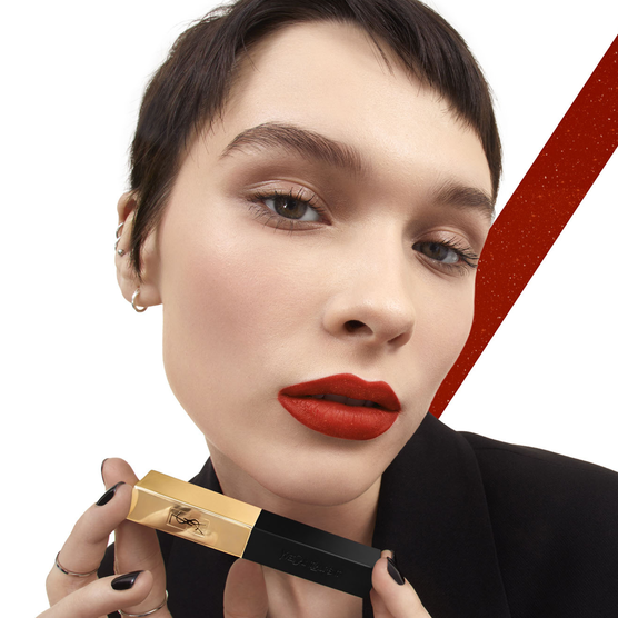 Batom Yves Saint Laurent Rouge Pur Couture The Slim Velvet Radical